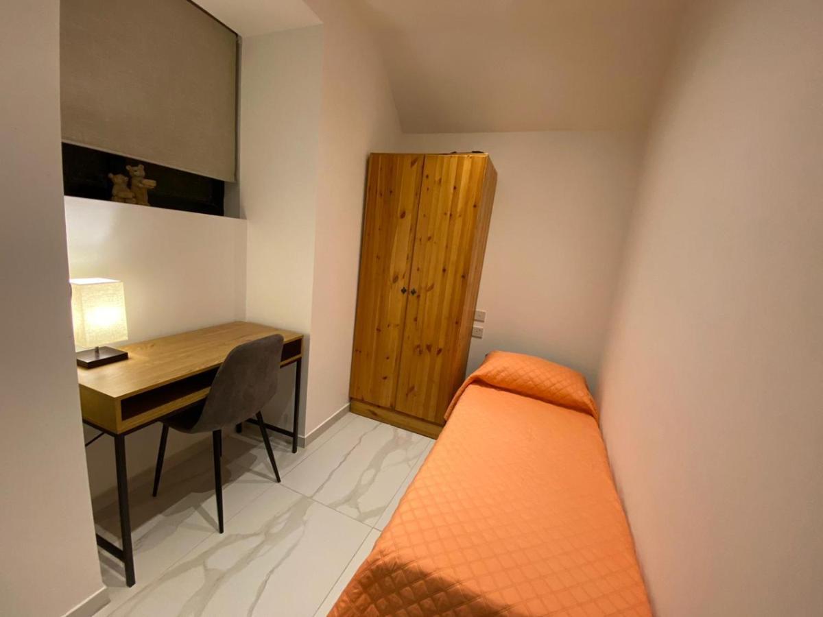 Вилла Cosy Private Townhouse In Heart Of Сенглея Экстерьер фото
