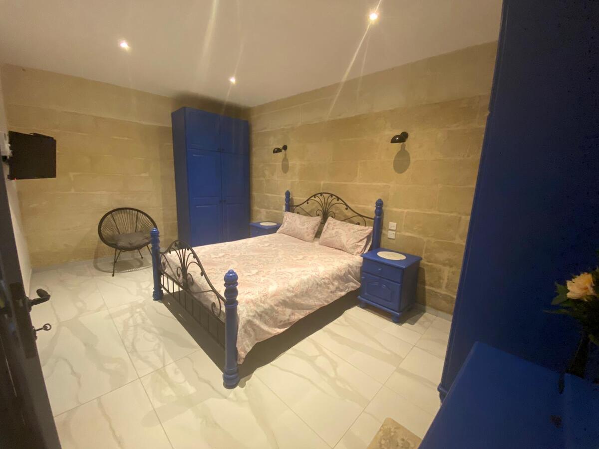 Вилла Cosy Private Townhouse In Heart Of Сенглея Экстерьер фото